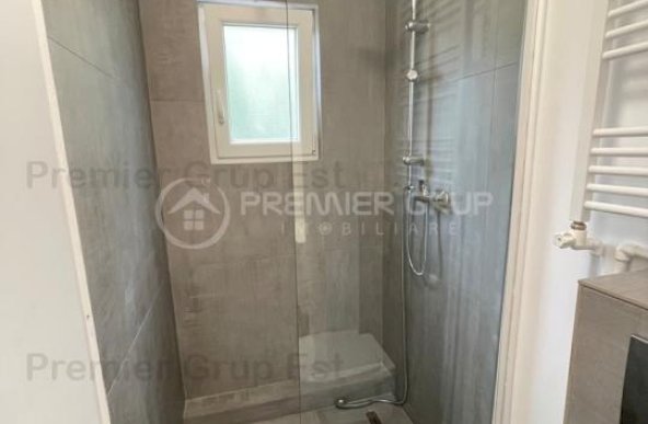 Renovat! Apartament 3 camere, Podu Ros - Cotnari