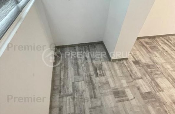 Renovat! Apartament 3 camere, Podu Ros - Cotnari