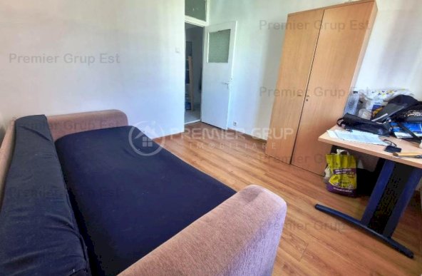 Apartament 2 camere, Podu de Fier, 50mp, CT