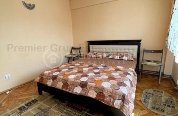 Apartament 3 camere 70mp, decomandat, Podu Ros