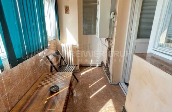 Apartament 3 camere 70mp, decomandat, Podu Ros