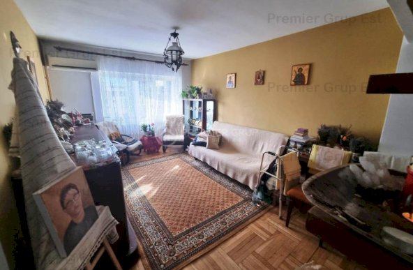 Apartament 4 camere 2 băi, Centru, 110mp