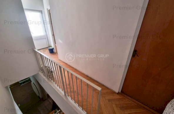 Apartament 4 camere 2 băi, Centru, 110mp