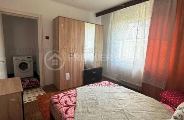 Apartament 2 camere, Podu Ros, 49 mp, CT