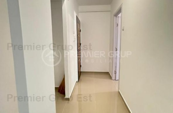 Etaj 1! Apartament 2 camere, Podu Ros, 50mp, CT