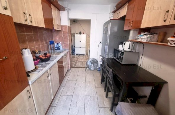 Etaj 2! Apartament 3 camere, Ultracentral - PALAS