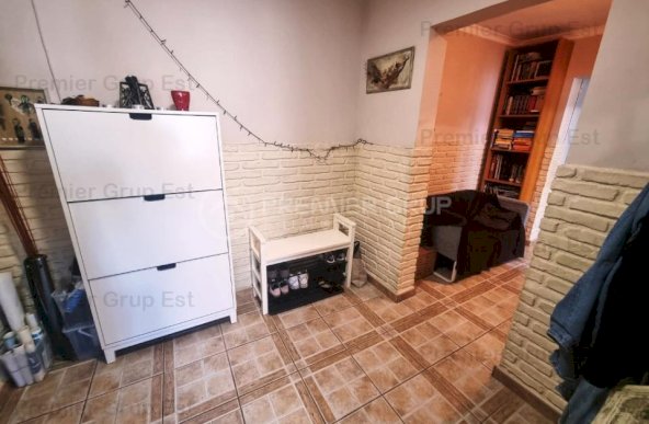 Etaj 2! Apartament 3 camere, Ultracentral - PALAS