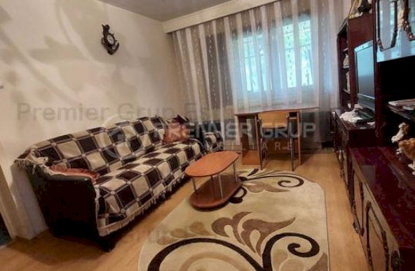 Apartament 2 camere, Podu Ros, 53mp, CT