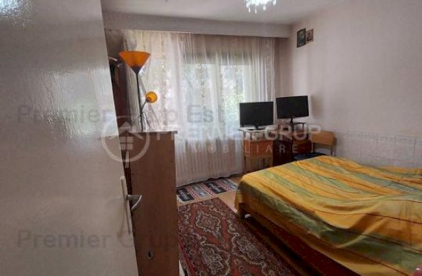 Apartament 2 camere, Podu Ros, 53mp, CT