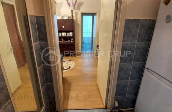 Apartament 2 camere, Podu Ros, 53mp, CT