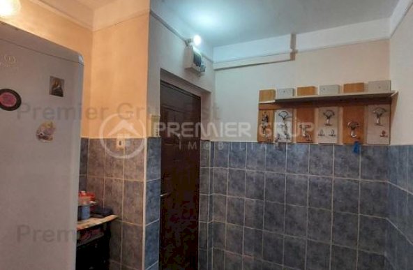 Apartament 2 camere, Podu Ros, 53mp, CT