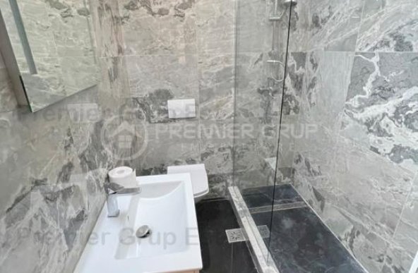 Apartament 3 camere 2 băi, Copou + GRĂDINĂ 25mp