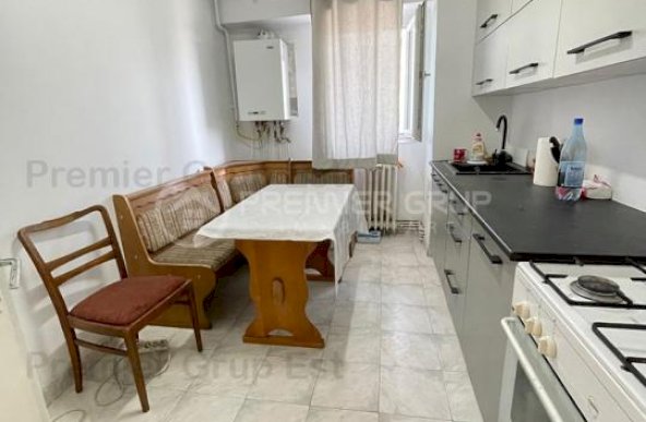 Etaj 2! Apartament 3 camere 2 băi, Tatarasi, 80mp