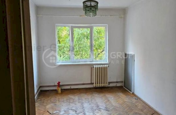 Etaj 2! Apartament 2 camere, Podu Ros, 56mp, fără risc