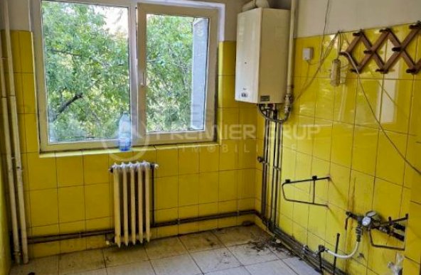 Etaj 2! Apartament 2 camere, Podu Ros, 56mp, fără risc