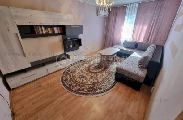 Apartament 3 camere decomandat | Podu de Fier, CT, AC