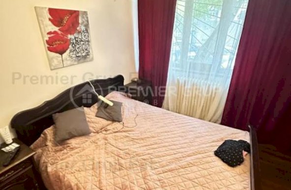 Apartament 3 camere, Podu Ros, 60mp, CT, fără risc