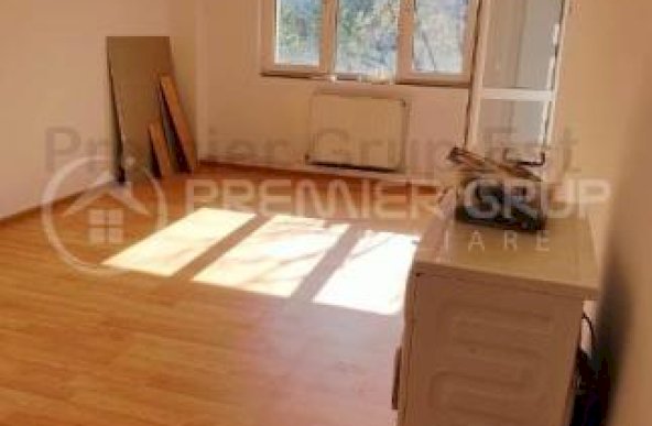 Etaj 3! Apartament 4 camere 2 băi, Podu Ros, CT, AC