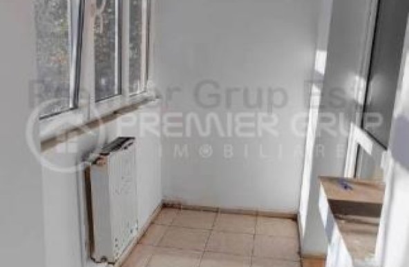 Etaj 3! Apartament 4 camere 2 băi, Podu Ros, CT, AC