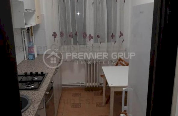 Etaj 3! Apartament 2 camere, Podu Ros, 52mp, fără risc