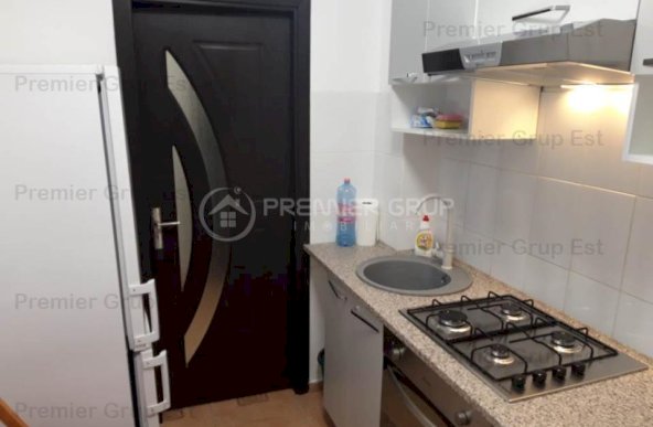 Etaj 3! Apartament 2 camere, Podu Ros, 52mp, fără risc