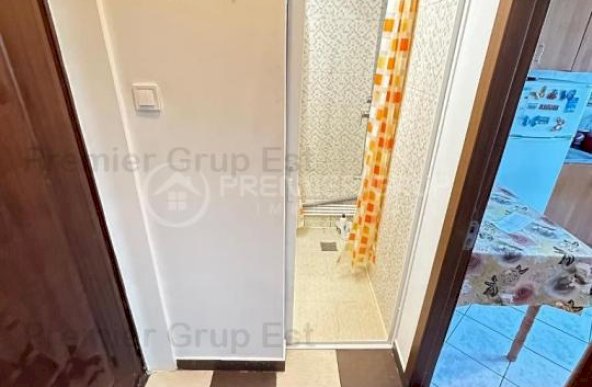 Apartament 1 cameră în bloc de apartamente | Podu Roș