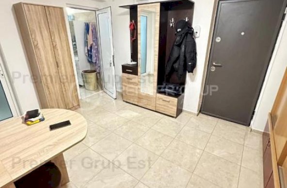 Apartament 3 camere, CUG, 72mp + parcare + BOXĂ