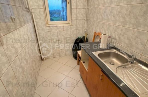 Apartament 2 camere, Tatarasi, fără risc, etaj intermediar