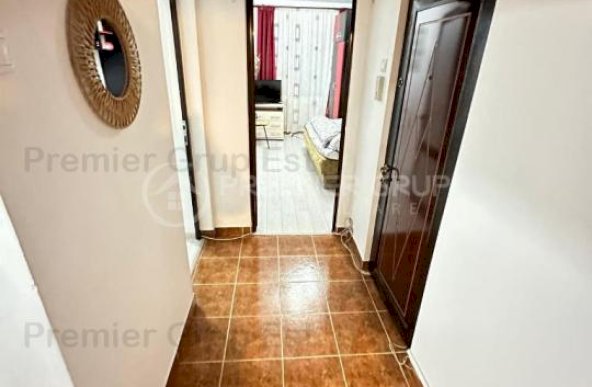 Apartament 3 camere 60mp, decomandat, Podu Roș, CT