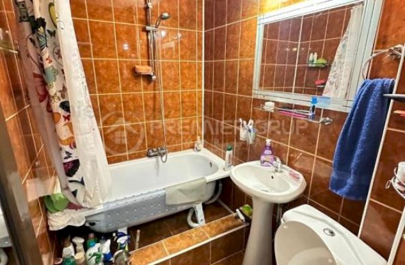 Apartament 3 camere 60mp, decomandat, Podu Roș, CT