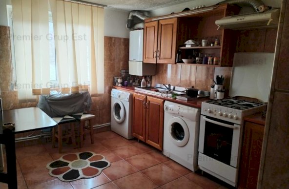 Casă 3 camere 90mp | Bucium