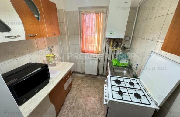 Apartament 2 camere, Alexandru cel Bun, 40mp, CT