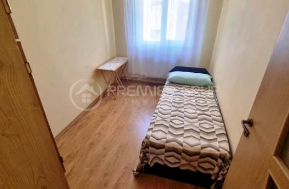 Apartament 3 camere decomandat, Centru - PALAS