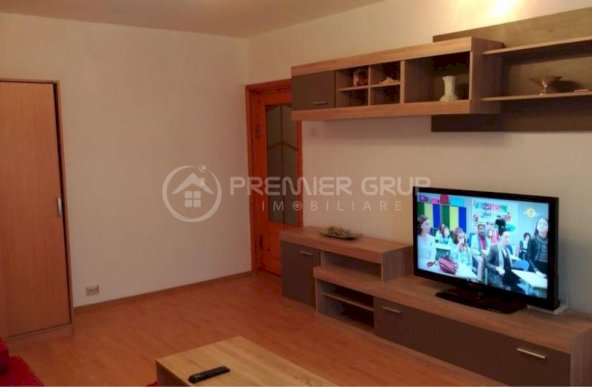 Etaj 3! Apartament 2 camere, Nicolina, 59 mp