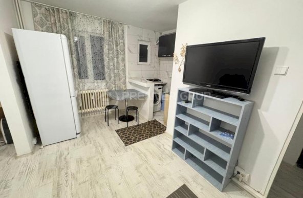 Preț de garsonieră! Apartament 2 camere, Tatarasi ND