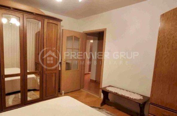 Etaj 1! Apartament 3 camere 2 băi, Gara + BOXĂ