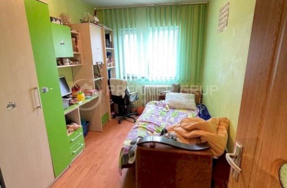 Apartament 3 camere 2 băi 72mp | Gara