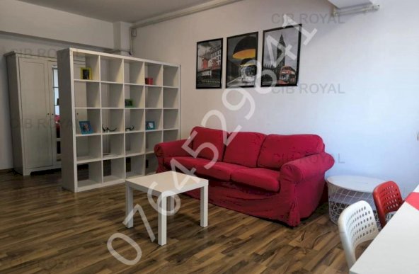 Inchiriez apartament 2 camere zona Titan, Str. Rasinari, bloc 2015, la 10-12 minute metrou Titan