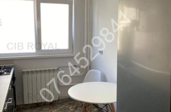 Inchiriez apt. 2 camere Bd. Tineretului, vis a vis parc, 7 min. metrou, TOTUL NOU, PRIMA INCHIRIERE.