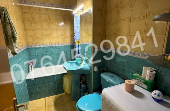 Inchiriez apartament 3 camere zona Obor-Colentina,Str. Mașina de Pâine nr 41,la 5 min metrou Obor