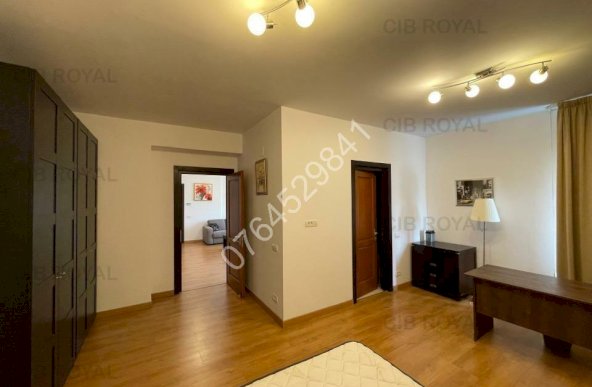 Inchiriez apt. CENTRAL si LUX 3 cam. zona Unirii-Calea Calarasi,Str. Romulus, 12min. metrou, bl.2016