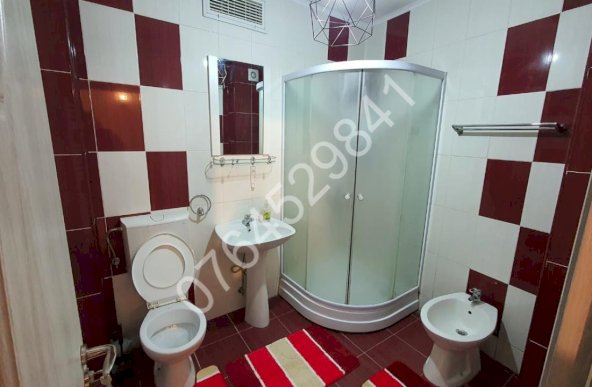 Inchiriez apt. 2 cam. in vila, Obor-Colentina,Str. Elena,renovat,la 12 min. metrou Obor-Veranda Mall