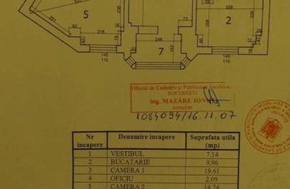 Vanzare apartament 2 camere,B-dul. Unirii nr 75. zona rond Alba Iulia-Decebal