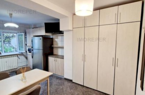 Apartament 2 camere Mosilor-Popa Petre, etaj 3, liber