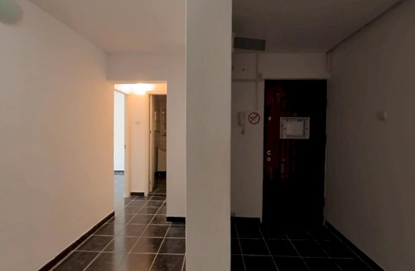 Decebal Piata Muncii Apartament 4 camere locuit firma