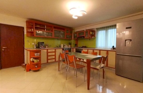 Apartament 3 camere Calea Calarasilor - Matei Basarab