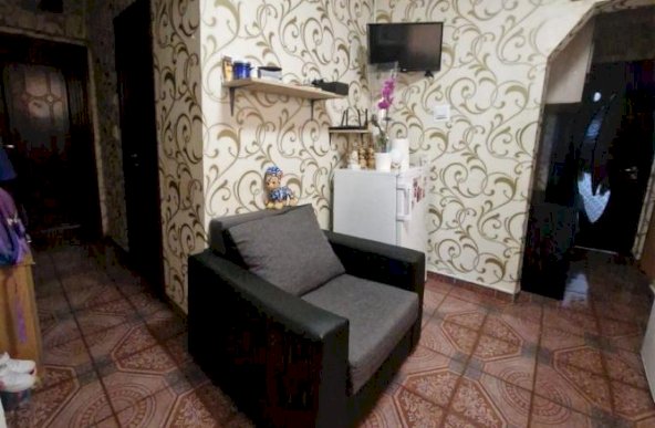 Apartament 2 camere decomandat  Dristor, Ramnicu Sarat, scoala 87 Mihai Botez