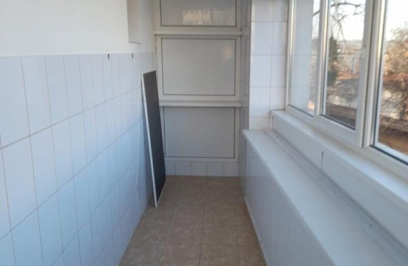 Baba novac - Rucar , vanzare ap. 2 camere 