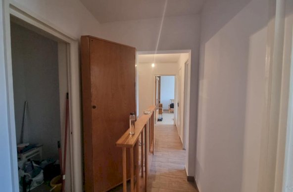 Doamna Ghica Tei apartament 3 camere renovat centrala proprie