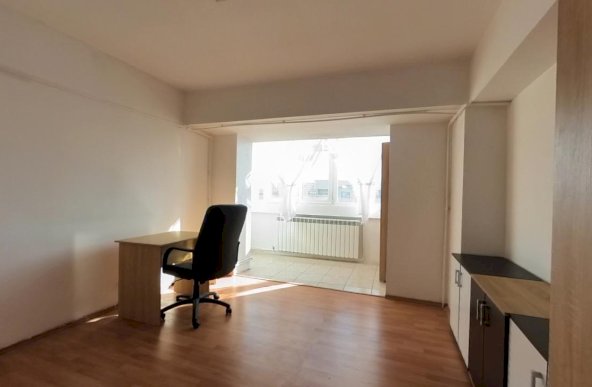 3 camere stradal Decebal